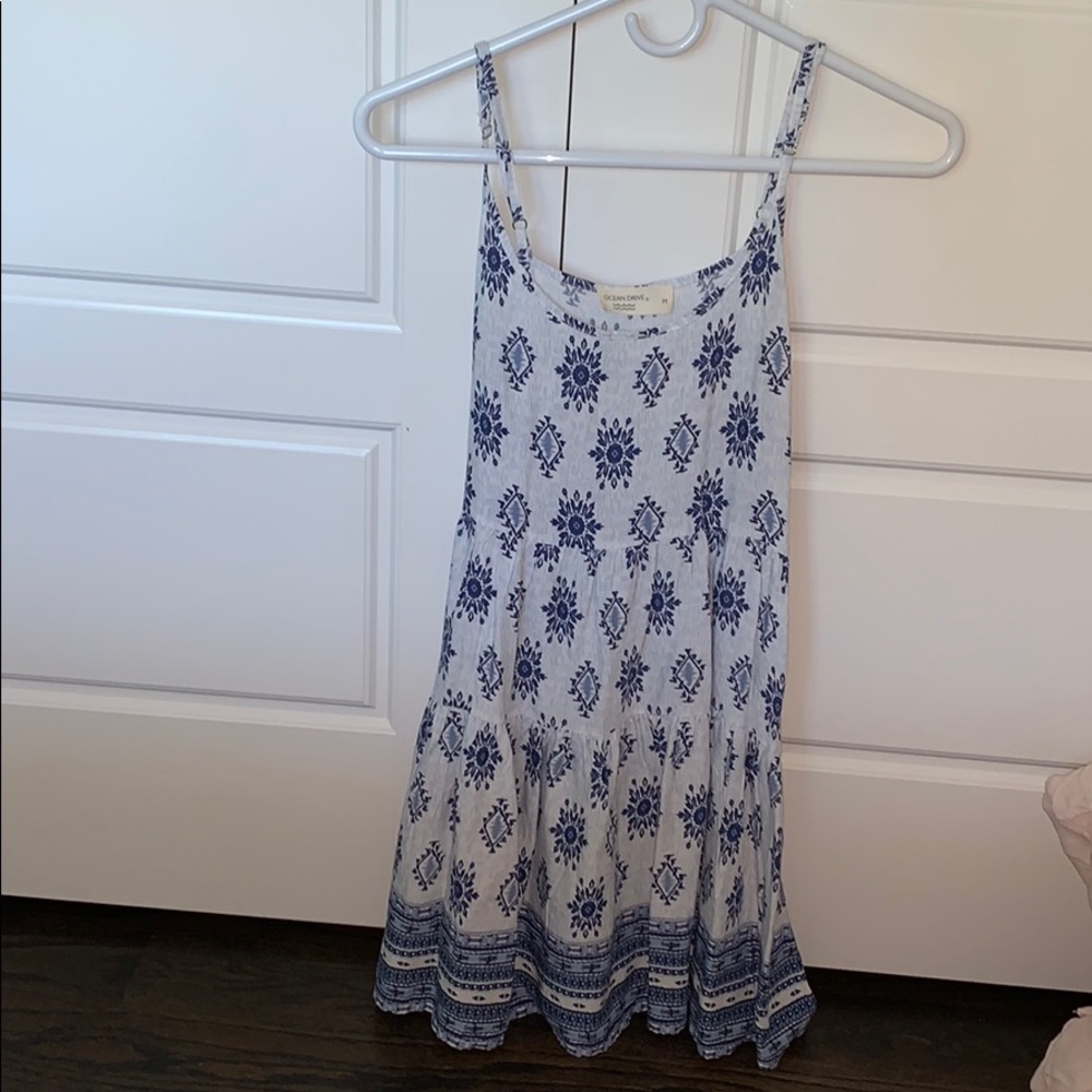 PRINTED FLOWY DRESS